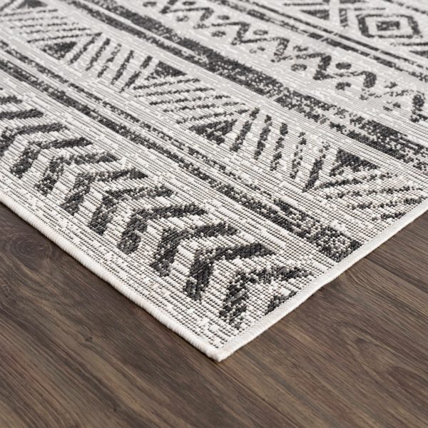 Catrine Indoor & Outdoor Rug - Clearance Online - Image 4